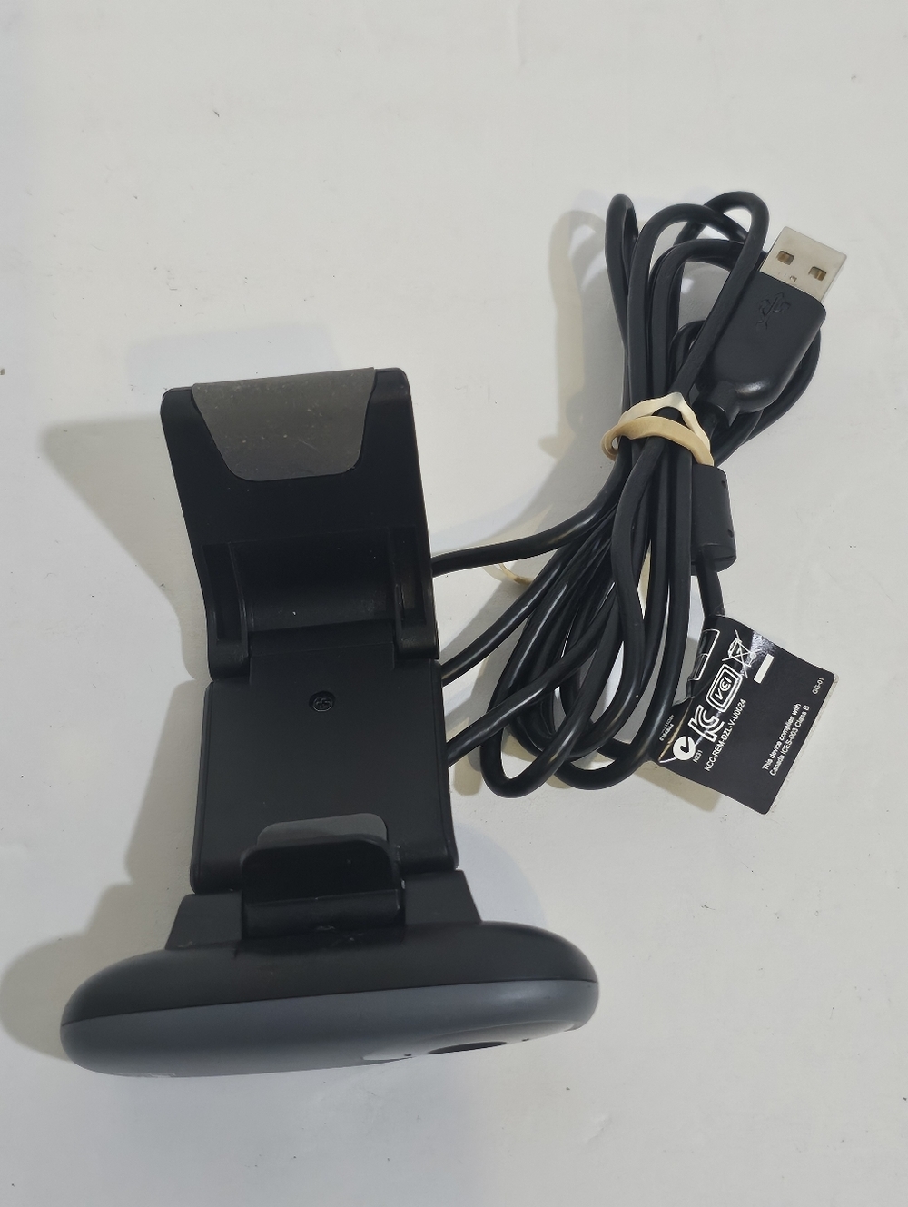 Logitech Webcam (C110 V-U0024) USB 2.0 Fold Up Clip-On Webcam - Picture 3 of 3